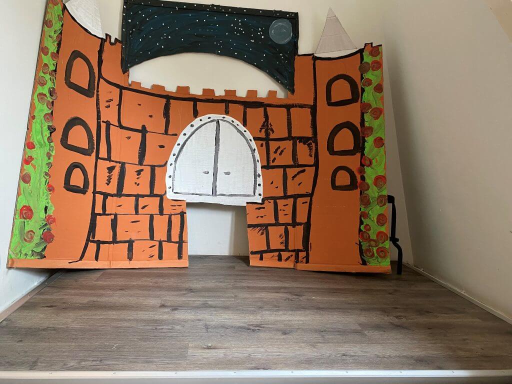 Kunstwerk gemaakt door de opvang aan de Riouwstraat